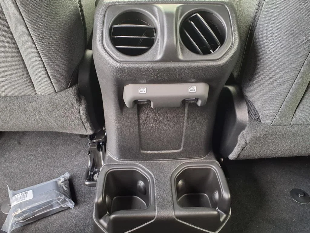 2025 Jeep Wrangler 4-Door Sport S - Photo 12