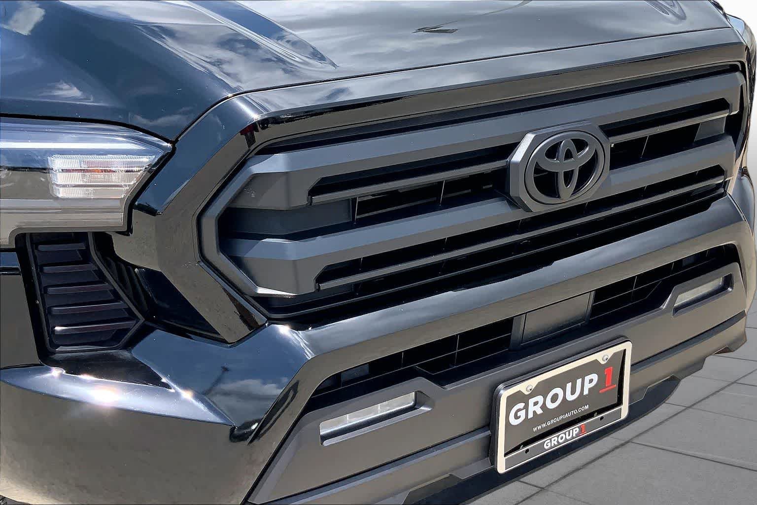 Used 2025 Black Toyota SR5 image 28
