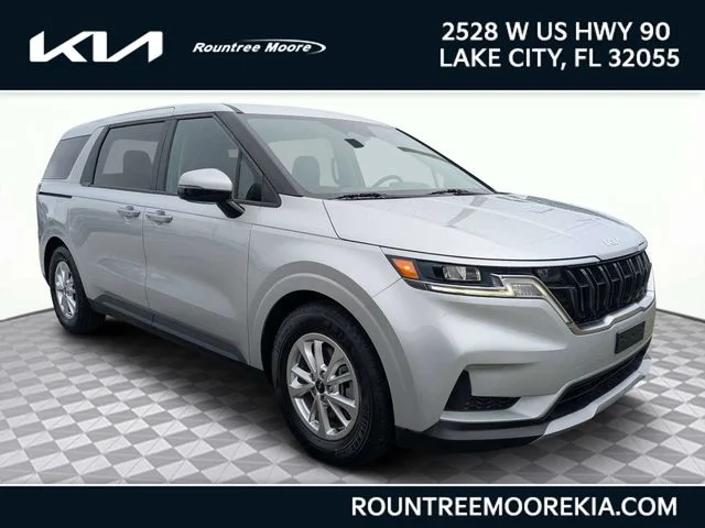 2023 Kia Sedona LX Seat Pkg's photo