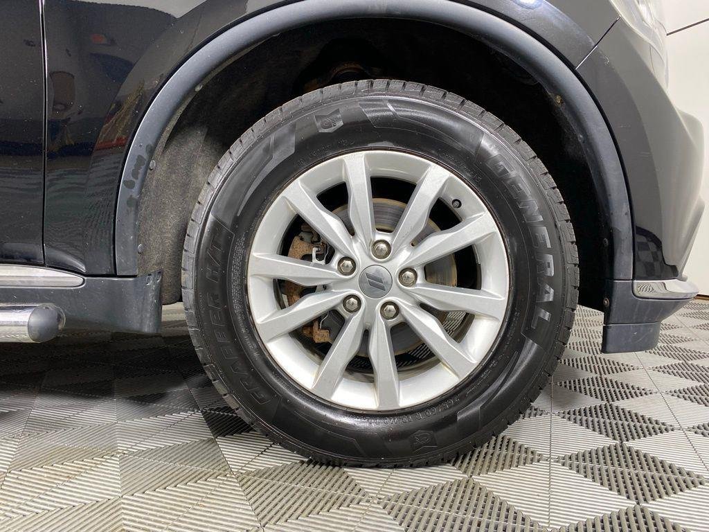 Used 2019 Black Clearcoat Dodge SXT Plus image 12