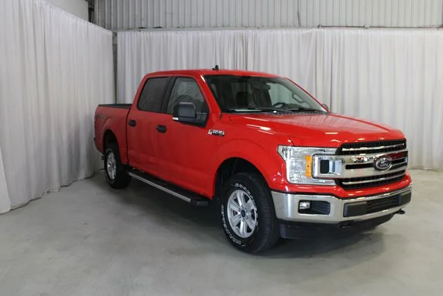 Used 2019 Red Ford XLT image 23