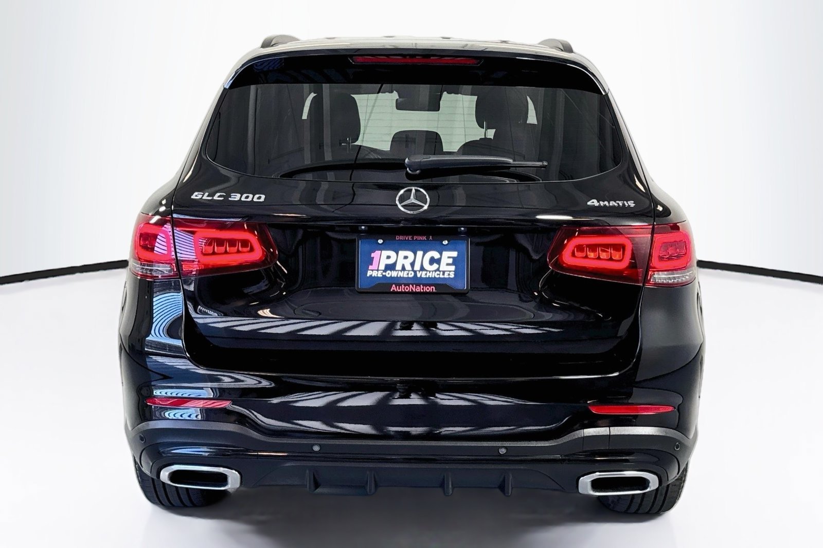 Certified Used 2022 Black Mercedes-Benz GLC 300 image 6
