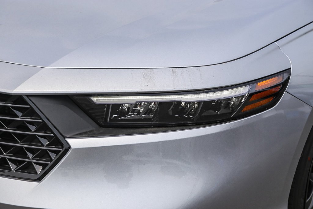 New 2026 Solar Silver Metallic Honda Sport-L image 4