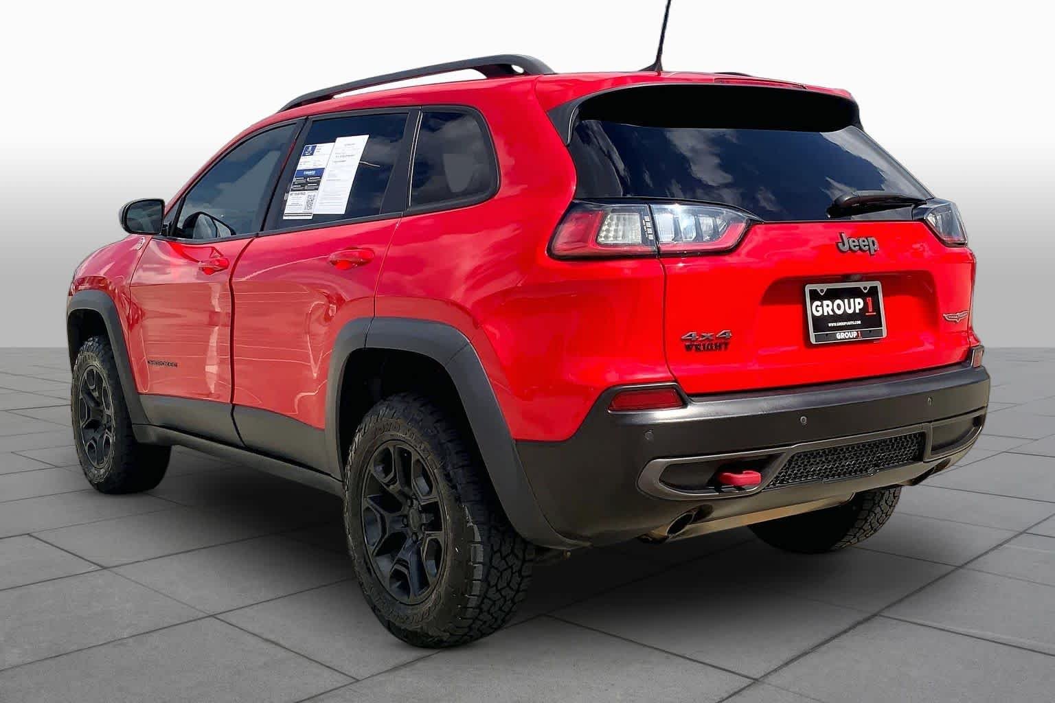 Used 2019 C Jeep Trailhawk image 12