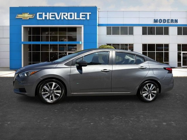 2020 Nissan Versa SV