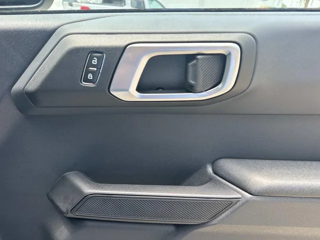New 2026 Avalanche Gray Ford Big Bend® image 30
