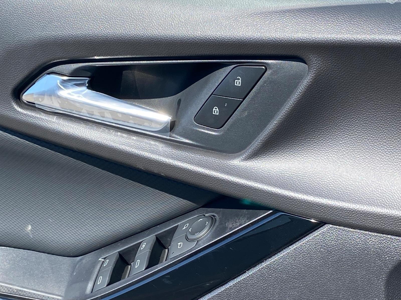 New 2027 Sterling Gray Metallic Chevrolet LT image 20