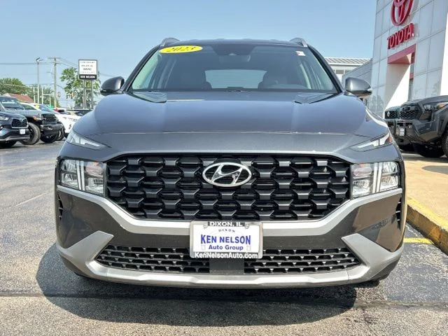 Used 2023 Gray Hyundai SEL image 2