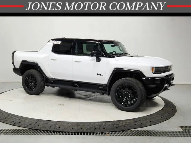 2026 GMC Hummer EV 2X's photo