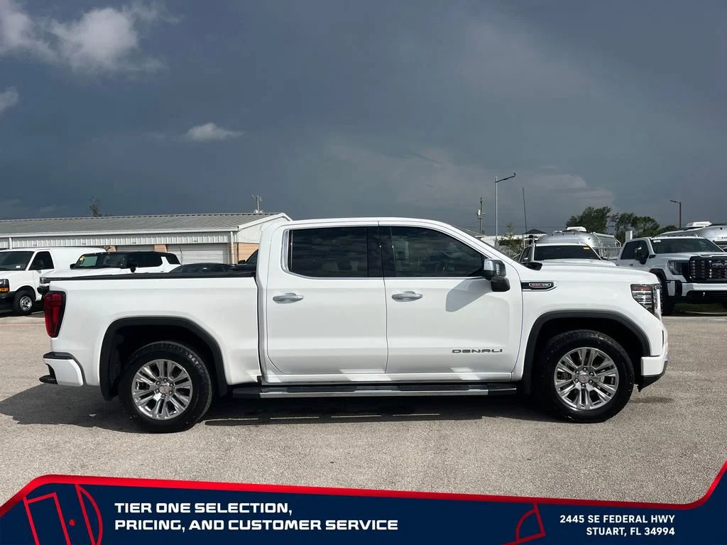 Used 2024 Summit White GMC Denali image 8
