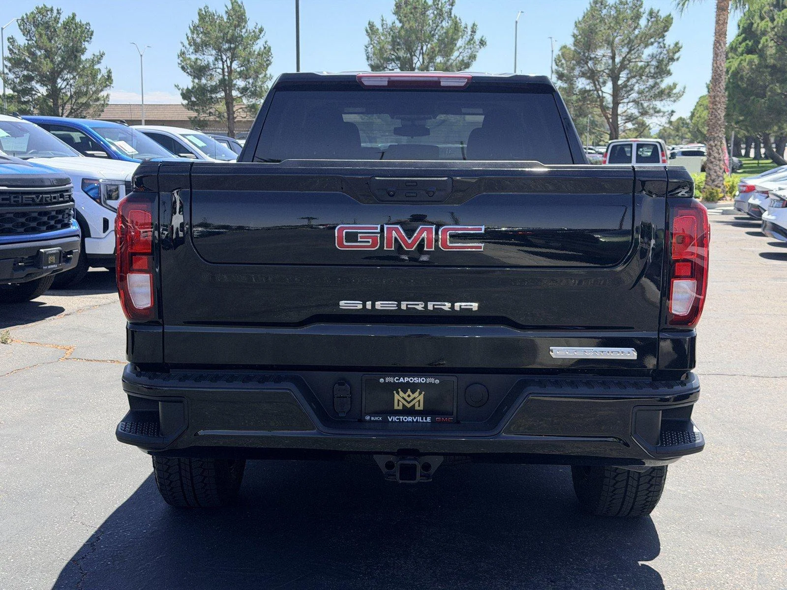 Used 2026 Onyx Black GMC Elevation image 5