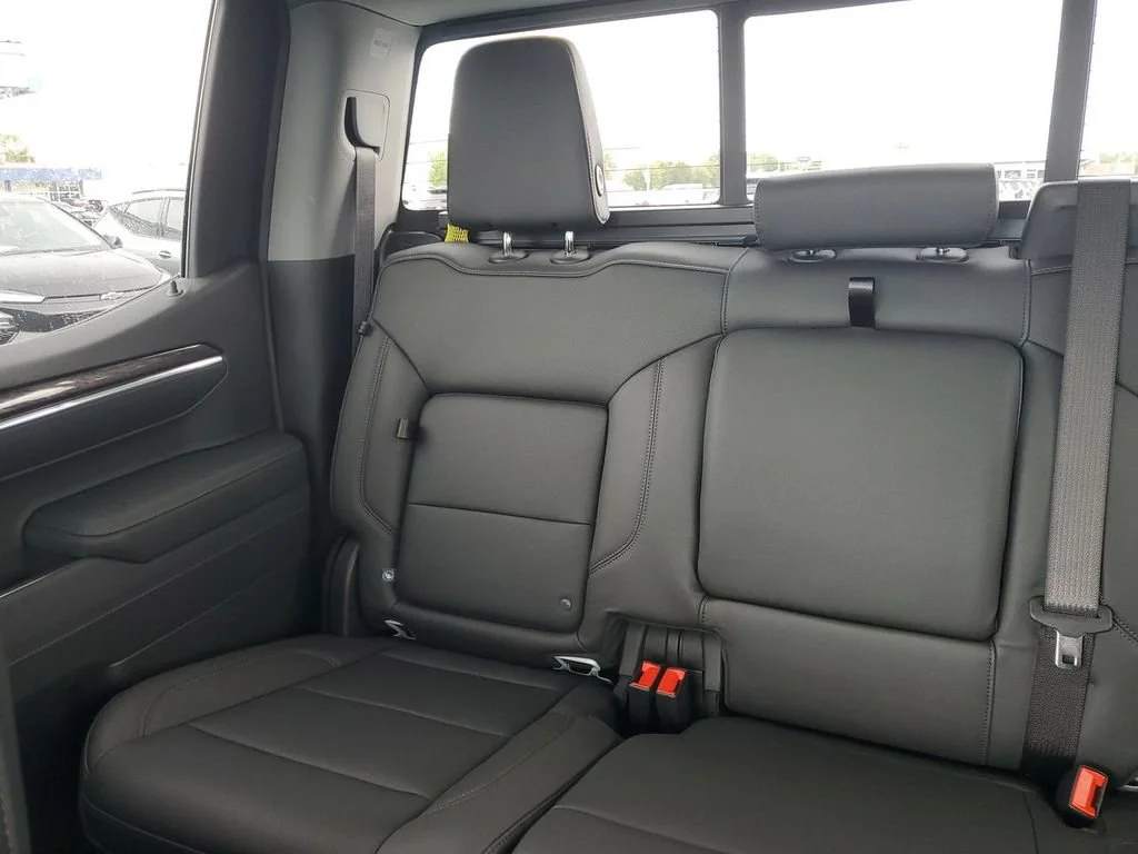 New 2026 Polar White Tricoat Chevrolet LTZ image 12