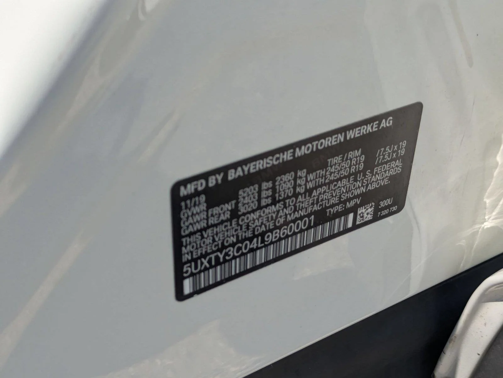 Used 2020 Alpine White BMW sDrive30i image 38