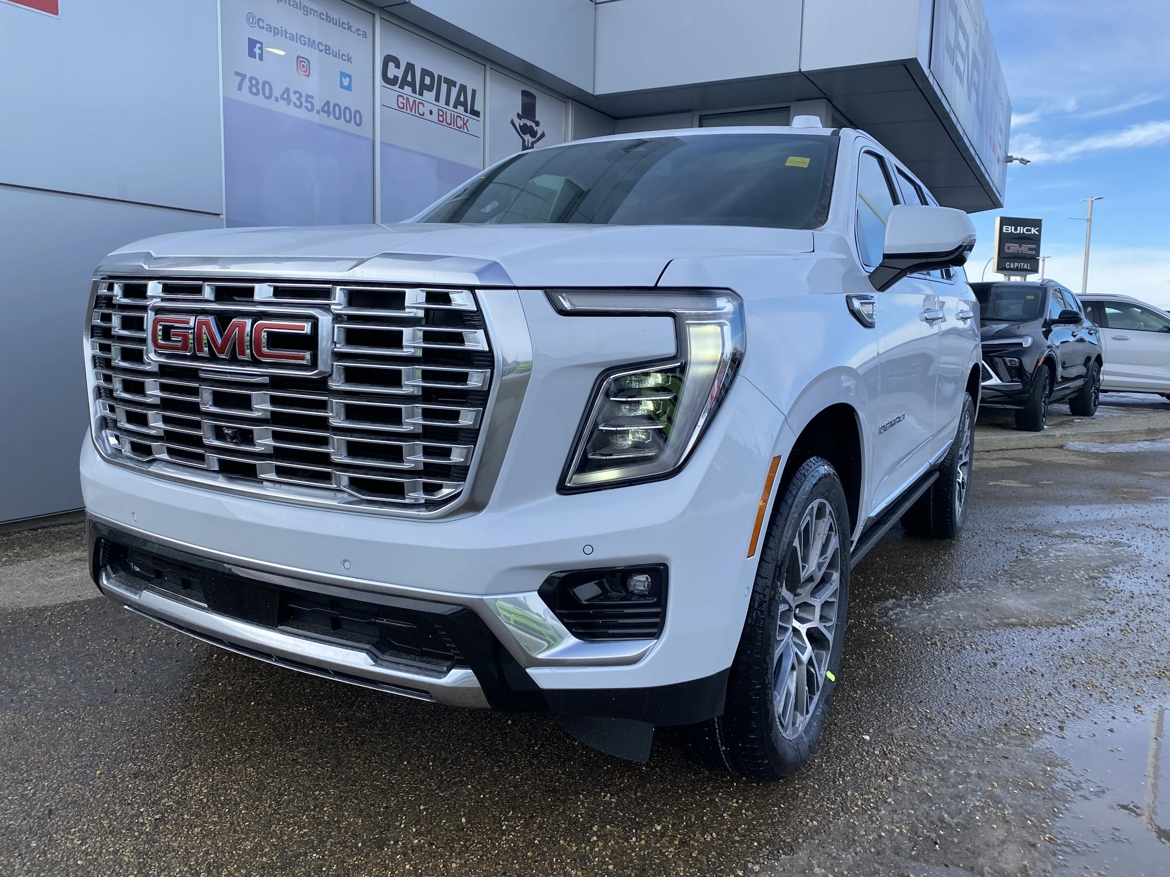 New 2026 GLACIER WHITE TRICOAT GMC Denali image 2