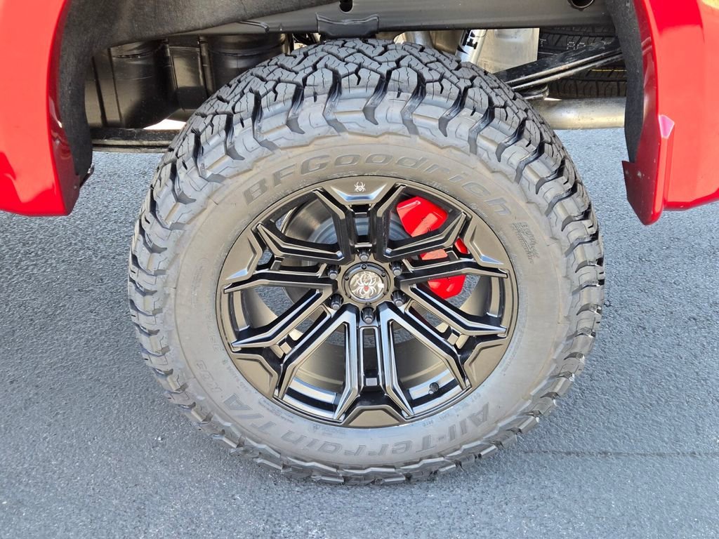 New 2026 Radiant Red Tintcoat Chevrolet RST Lifted Black Widow image 5