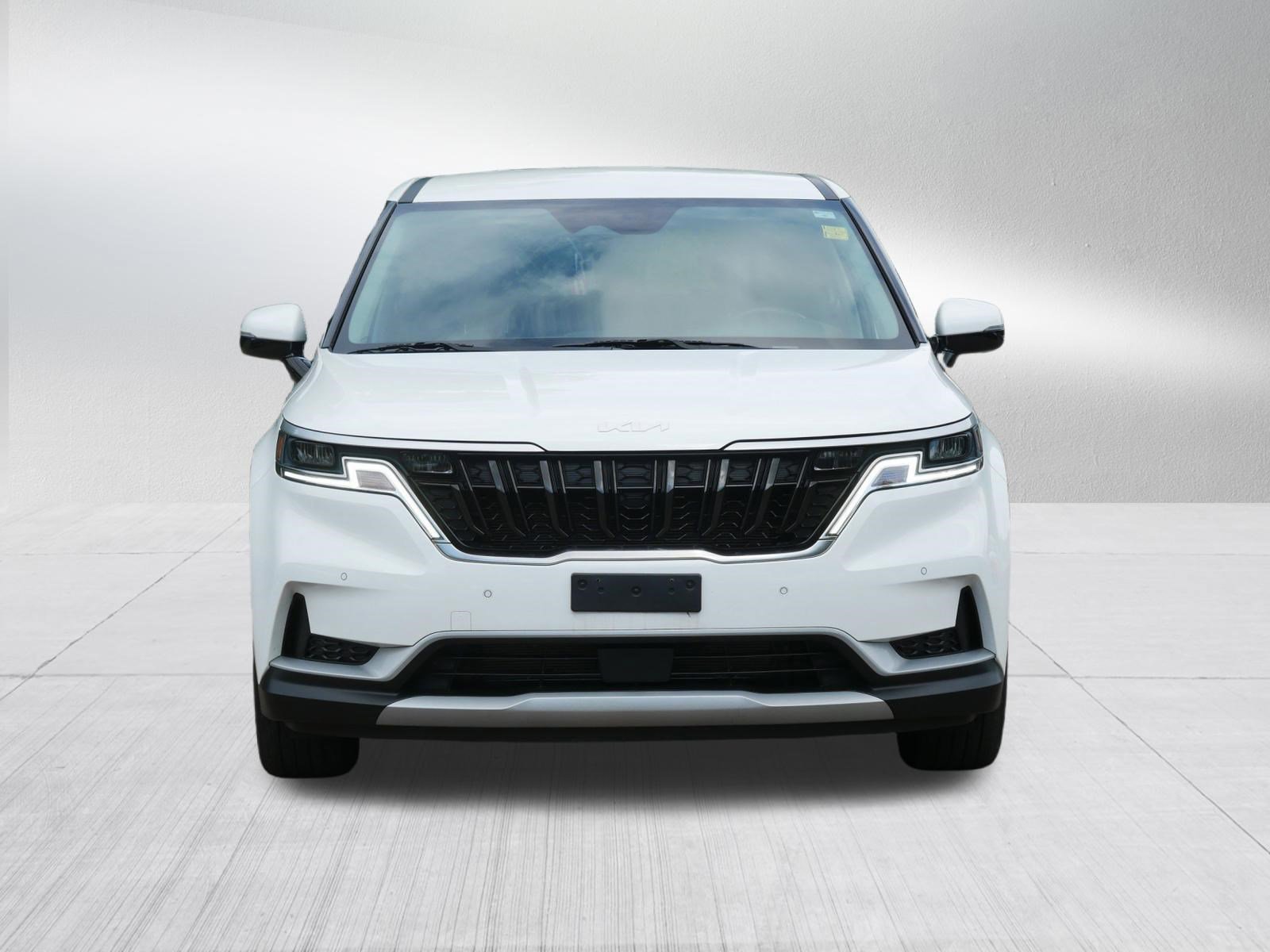 Used 2023 Kia Carnival EX with VIN KNDNC5H32P6300106 for sale in Inver Grove, Minnesota