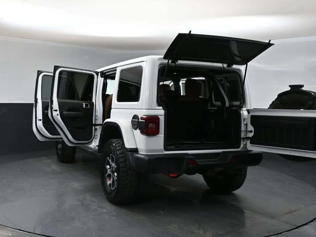 Used 2021 White Jeep Unlimited Rubicon image 42