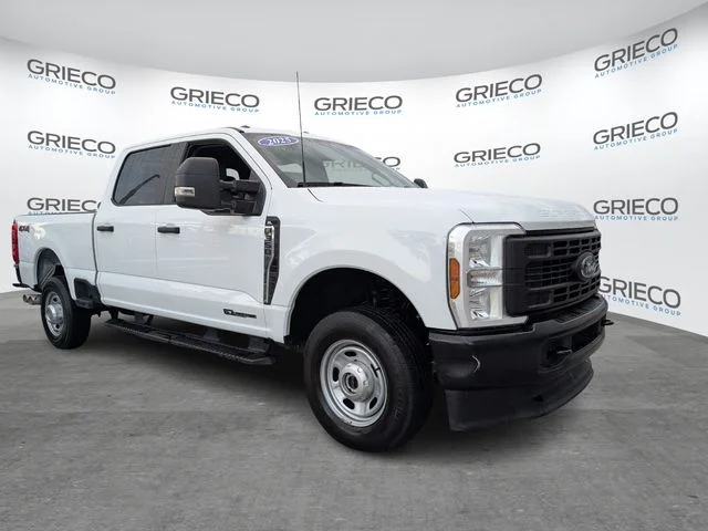 2025 Ford F-350 XL 4x4 Crew Cab 6-3/4' Box SRW's photo