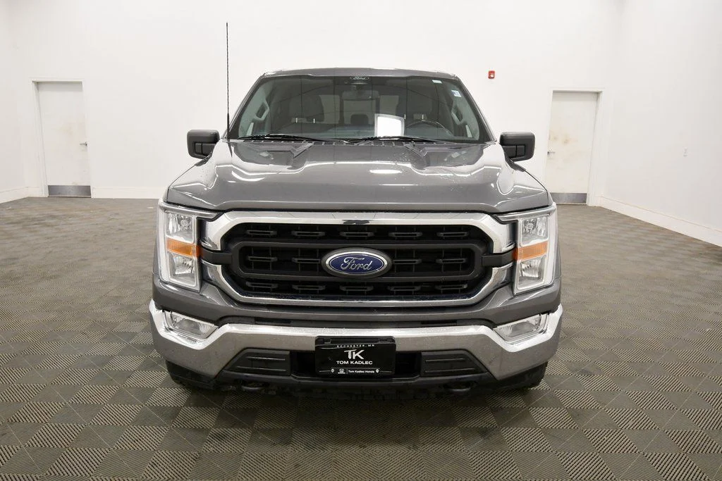 Used 2022 Gray Ford XLT image 11