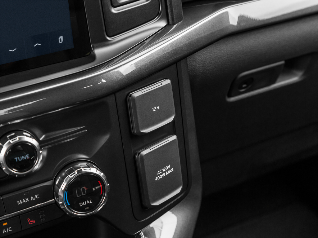 Used 2022 White Ford XLT image 39