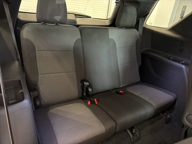 2023 Chevrolet Traverse 1LT - Photo 11