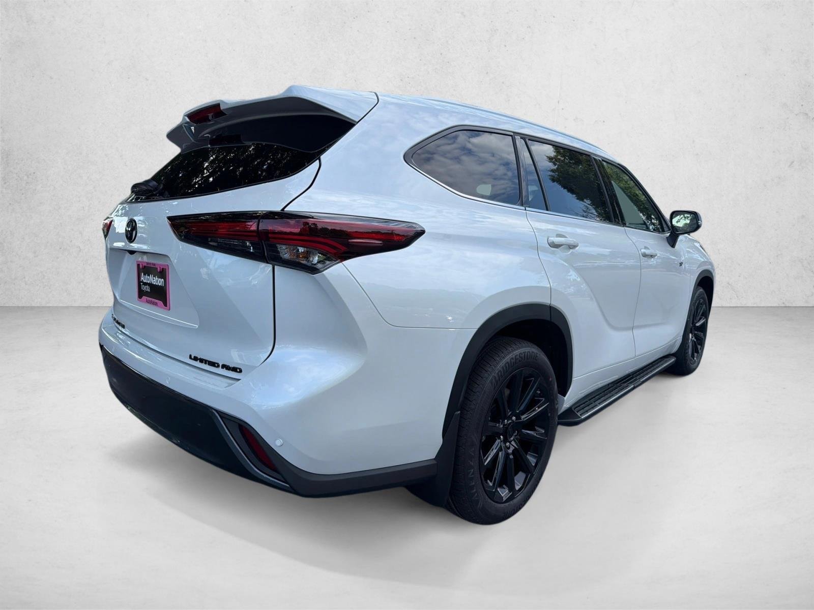 Certified Used 2026 Wind Chill Pearl Toyota Limited image 3