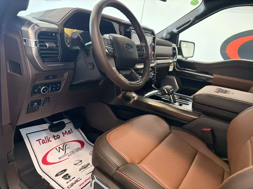 New 2026 Star White Metallic Tri-Coat Ford King Ranch® image 13