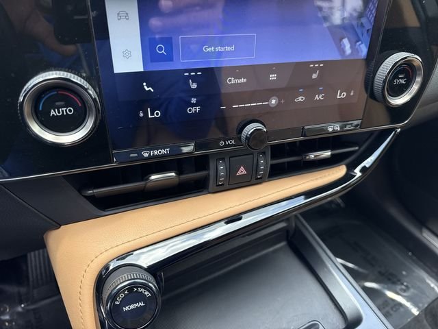 2023 Lexus NX 250 - Photo 19