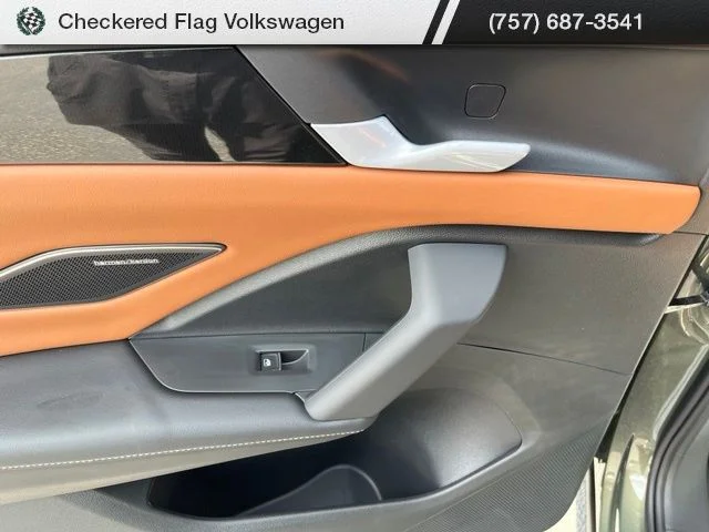 New 2026 Green Volkswagen 2.0T SEL R-Line Turbo image 29