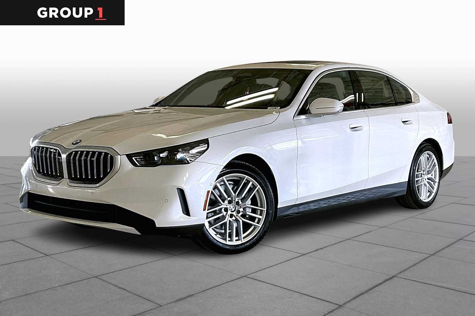 2025 BMW 5 Series 530i Sedan's photo