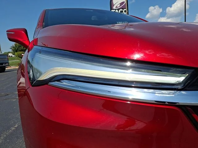 Used 2023 Red Buick Essence image 9