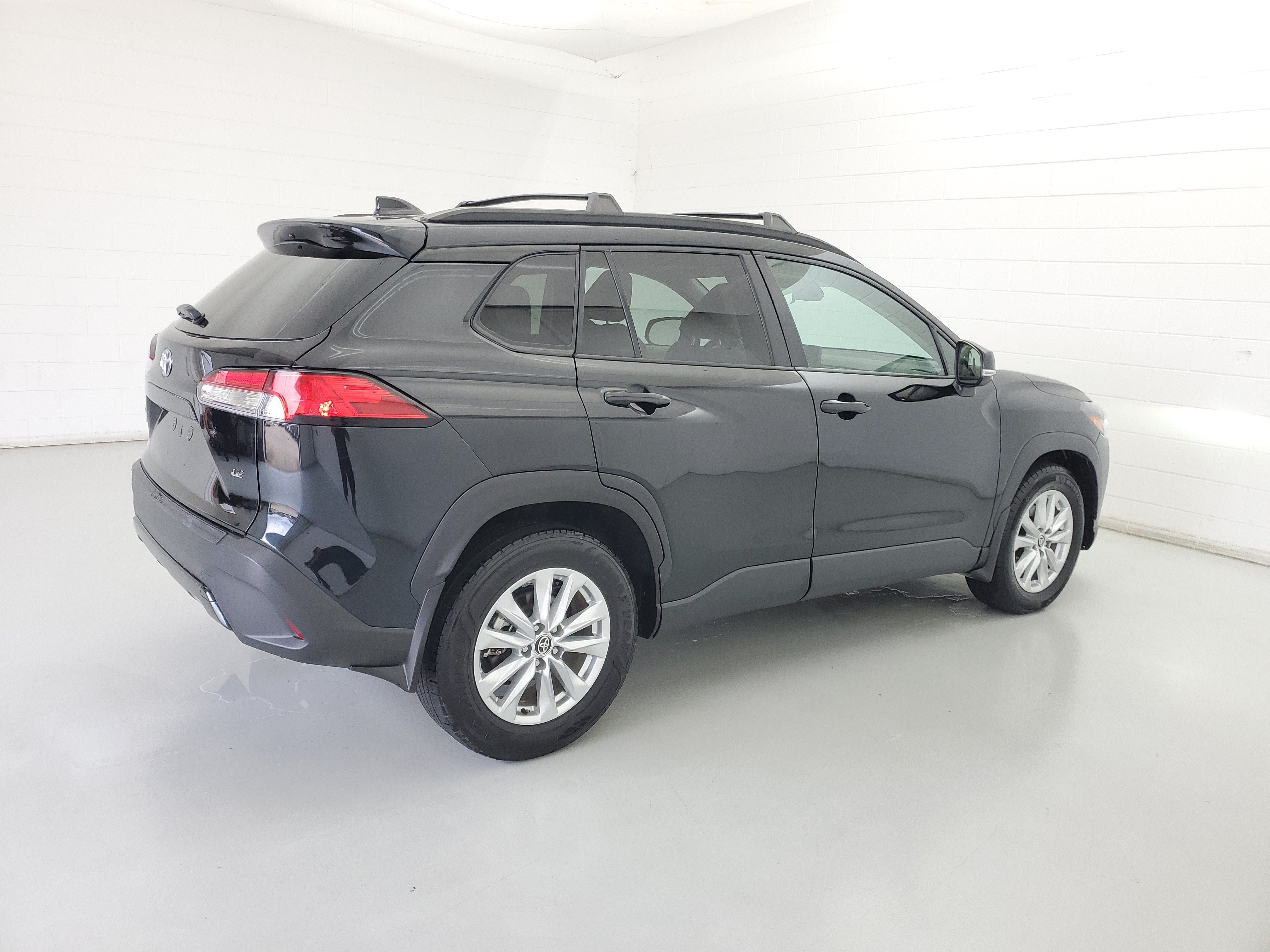 Used 2025 Jet Black Toyota LE image 5