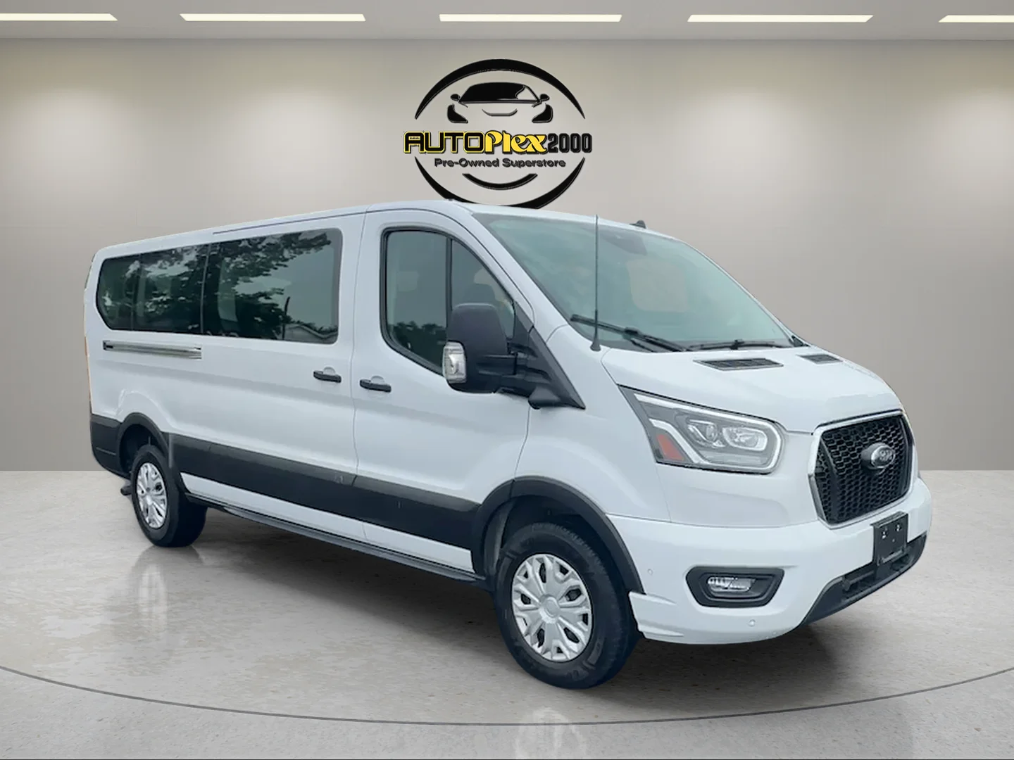 2023 Ford Transit 350 XLT Low Roof Sliding Pass. 148's photo