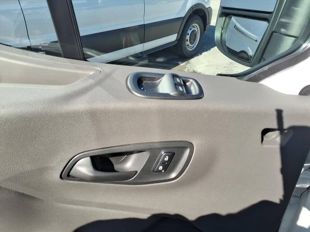 2025 Ford Transit Van Base - Photo 9