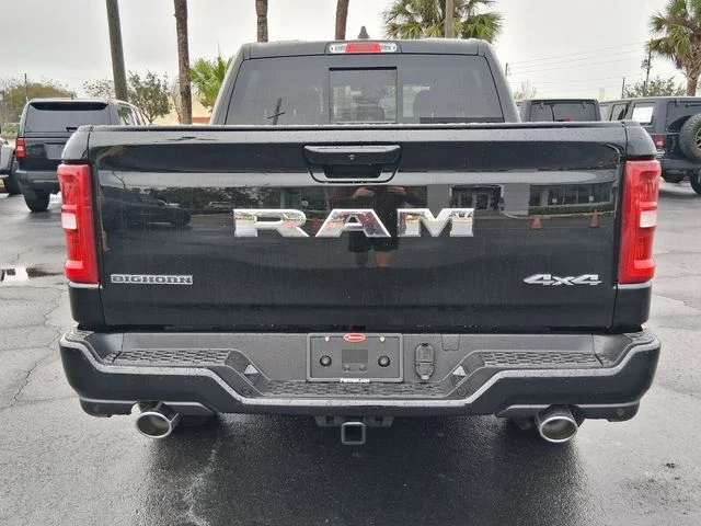 New 2026 Diamond Black Crystal Pearl-Coat Exterior Paint RAM Big Horn/Lone Star image 6