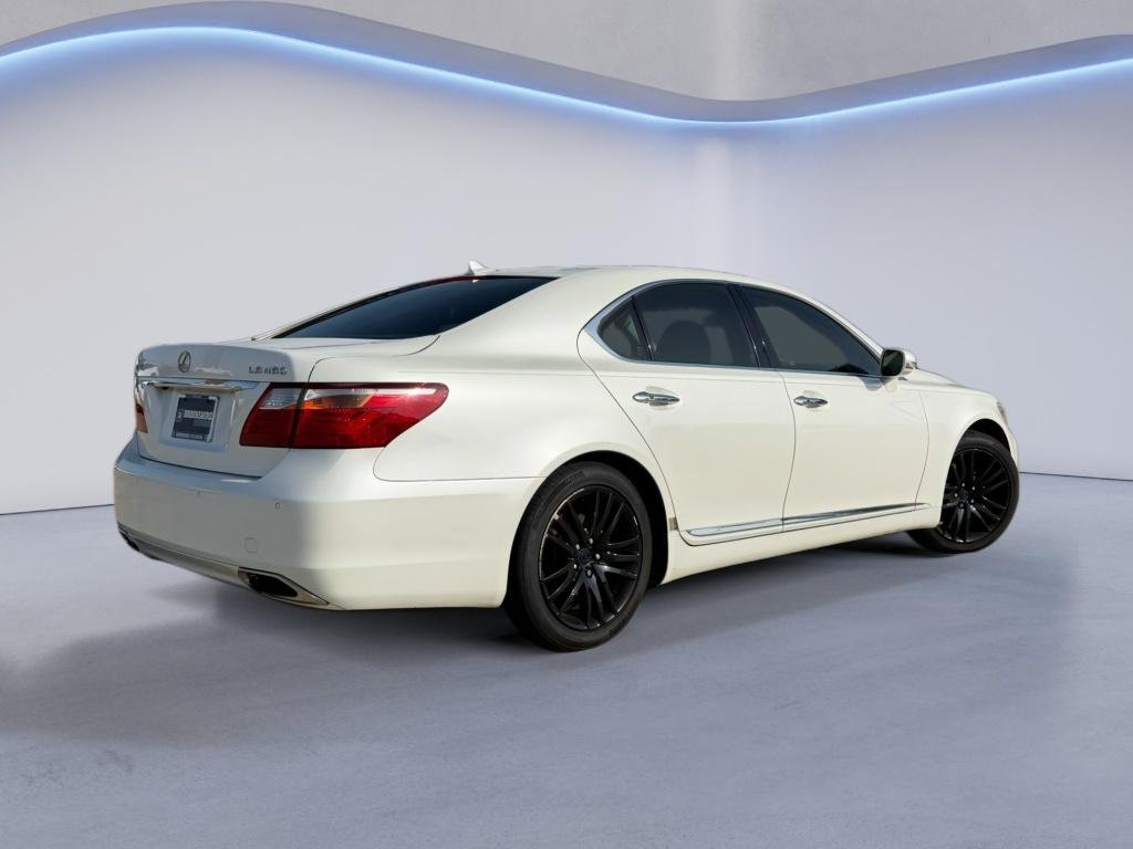 Used 2011 Starfire Pearl Lexus Base image 6