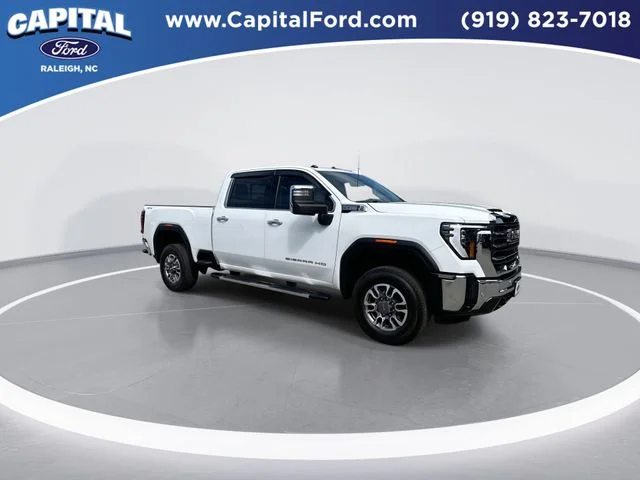 Used 2024 White GMC SLT image 2