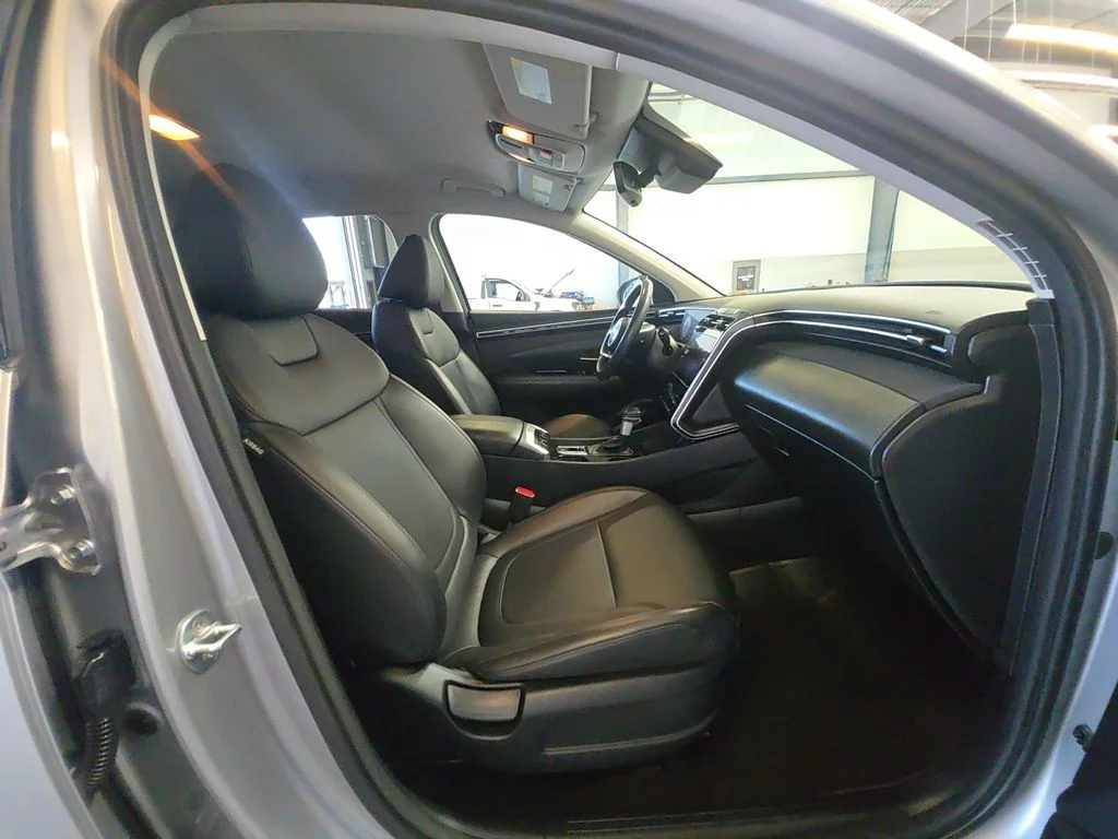 Used 2023 Silver Hyundai XRT image 29