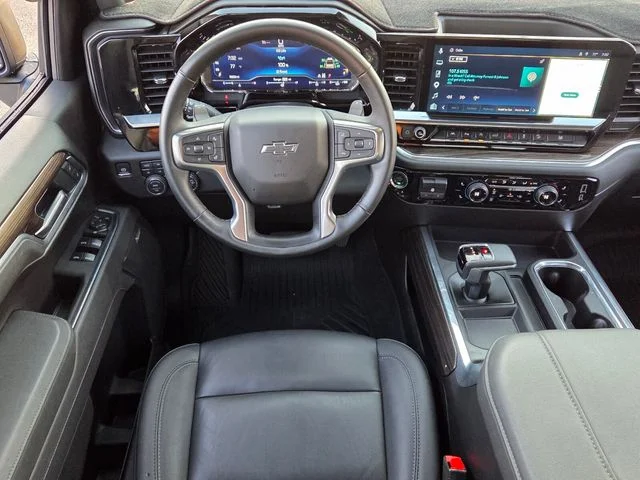 Used 2025 Black Chevrolet RST image 7