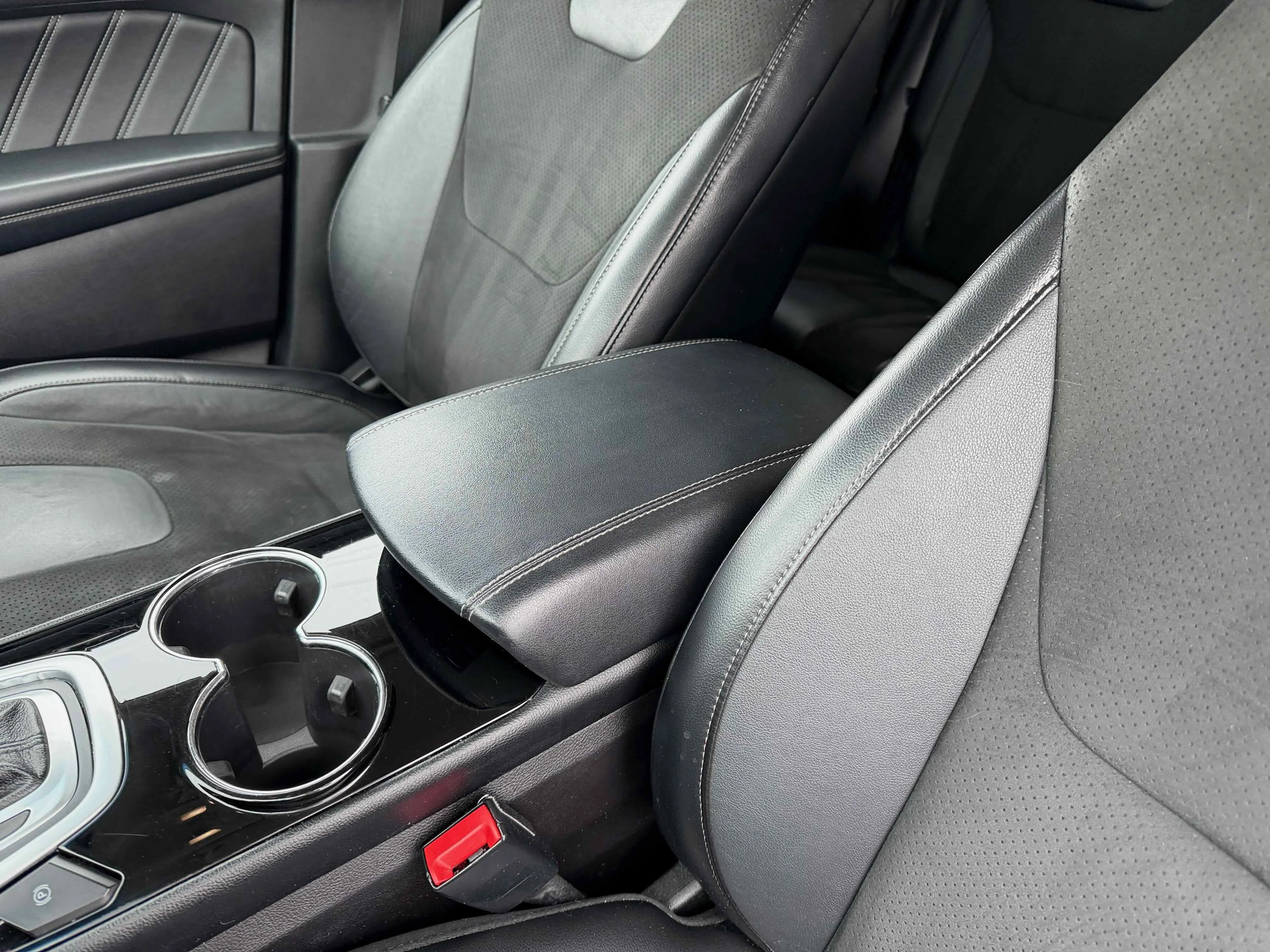 Used 2018 Black Ford Sport image 26