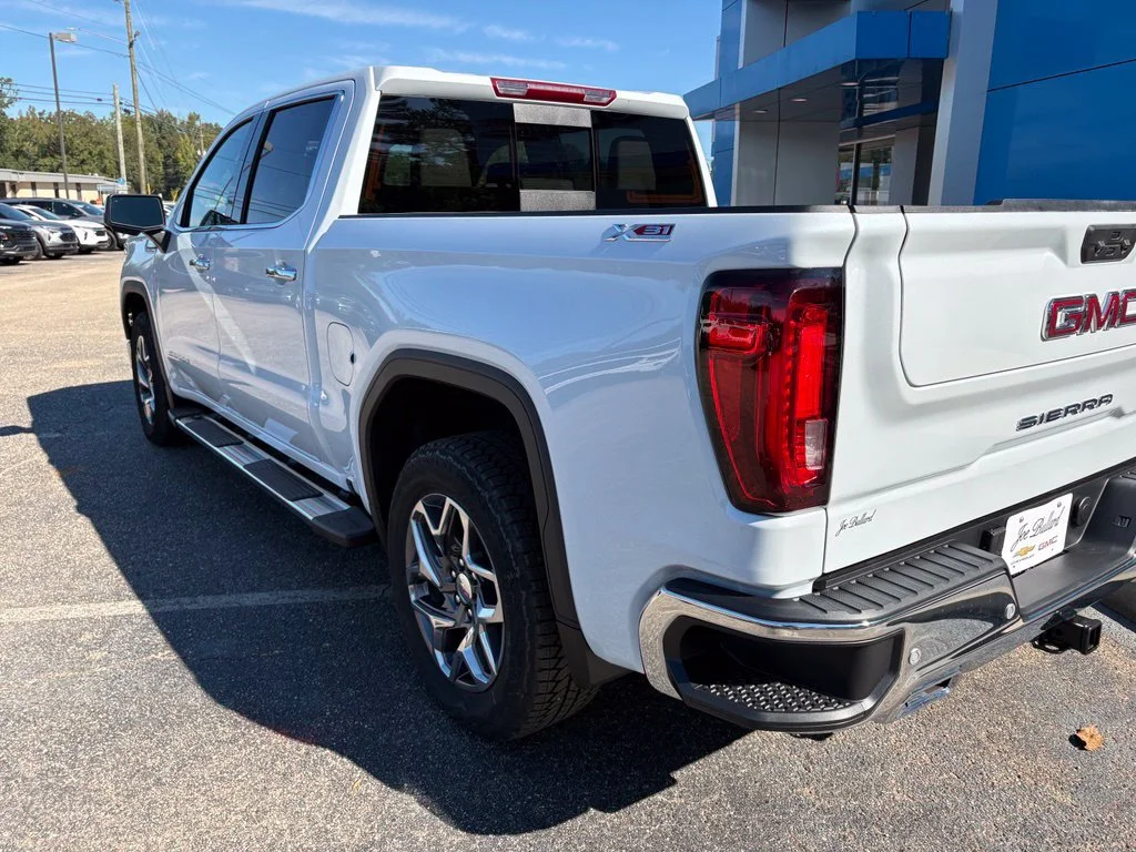 New 2026 Glacier White Tricoat GMC SLT image 6