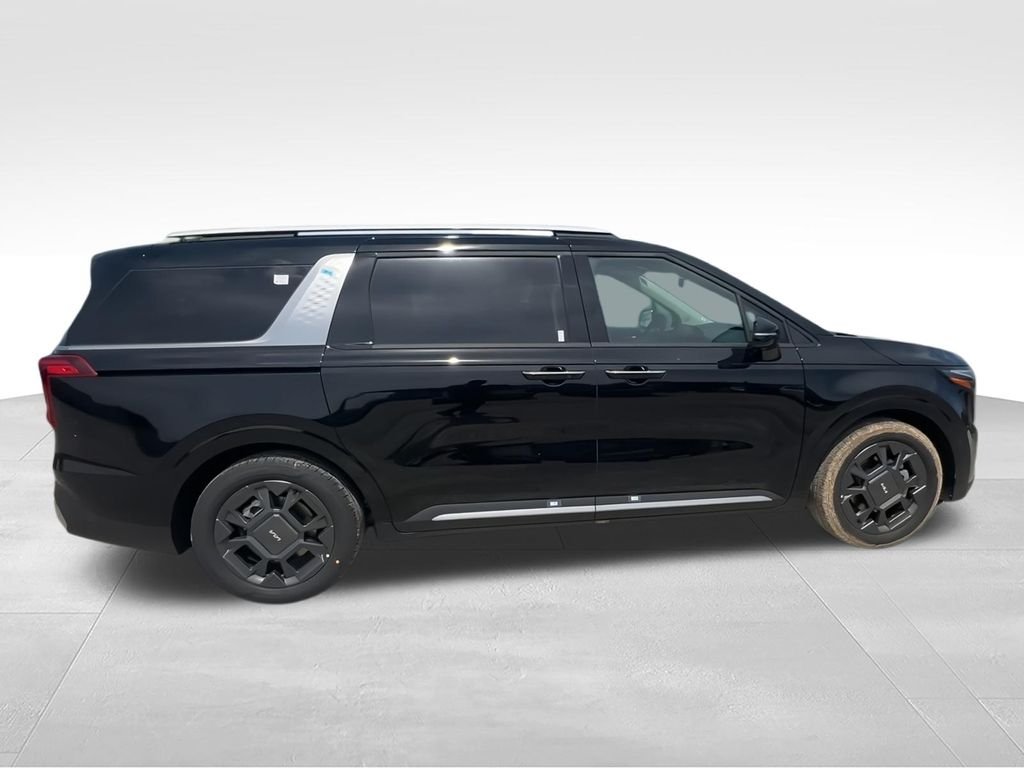 New 2026 Black Kia SX image 9