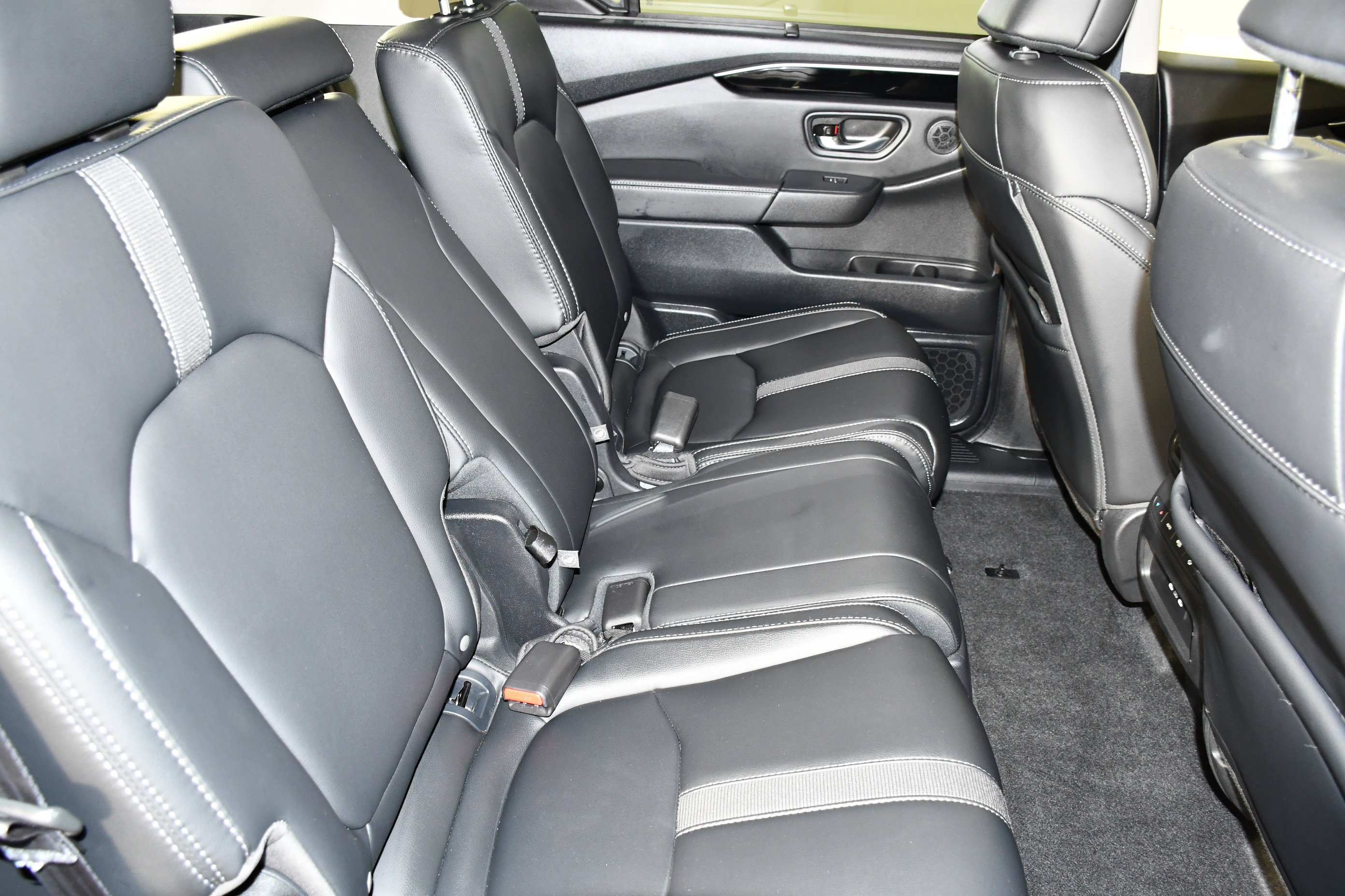 Certified Used 2025 Sonic Gray Pearl Honda AWD TRG image 45