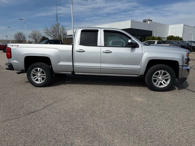 Used 2016 Chevrolet Silverado 1500 LT with VIN 1GCVKREH0GZ336238 for sale in Rochester, Minnesota