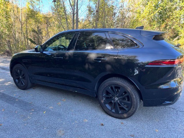 New 2026 Santorini Black Jaguar P250 R-Dynamic S image 7