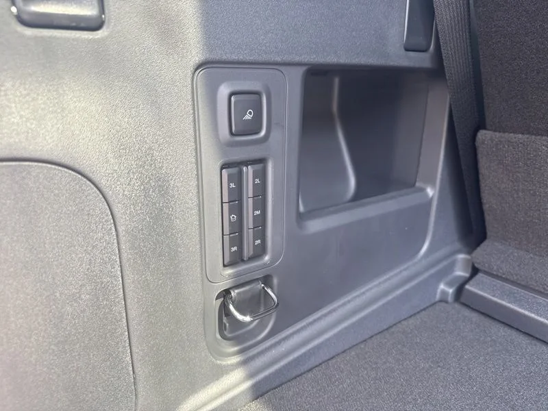New 2025 Star White Metallic Tri-Coat Ford TREMOR® image 14
