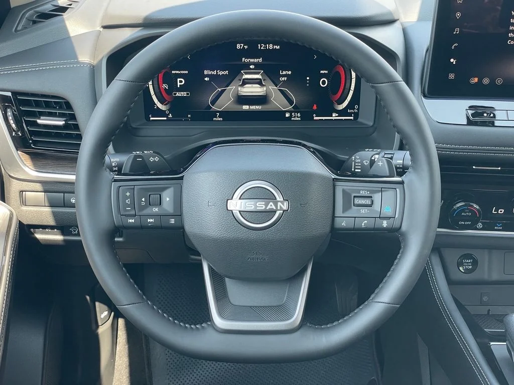New 2026 Gun Metallic Nissan Platinum image 13