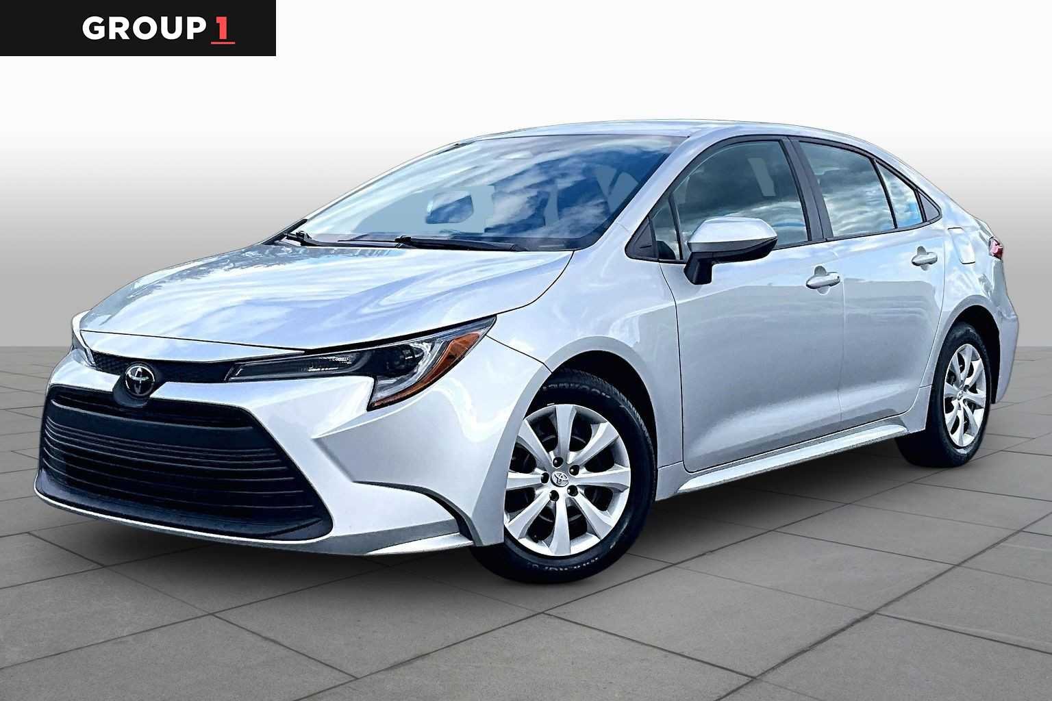 2025 Toyota Corolla LE CVT's photo
