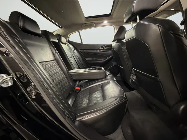 2023 Nissan Maxima Platinum - Photo 41