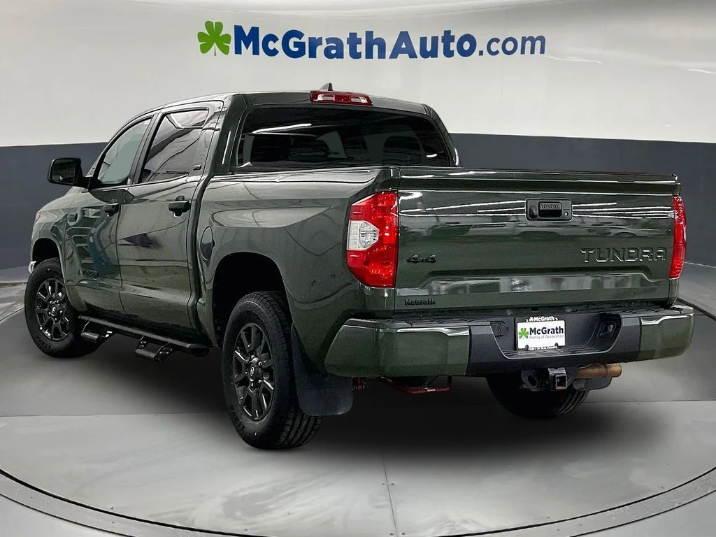 Used 2021 Green Toyota SR5 image 4